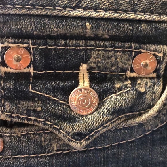 True religion cut off shorts - Picture 2 of 5